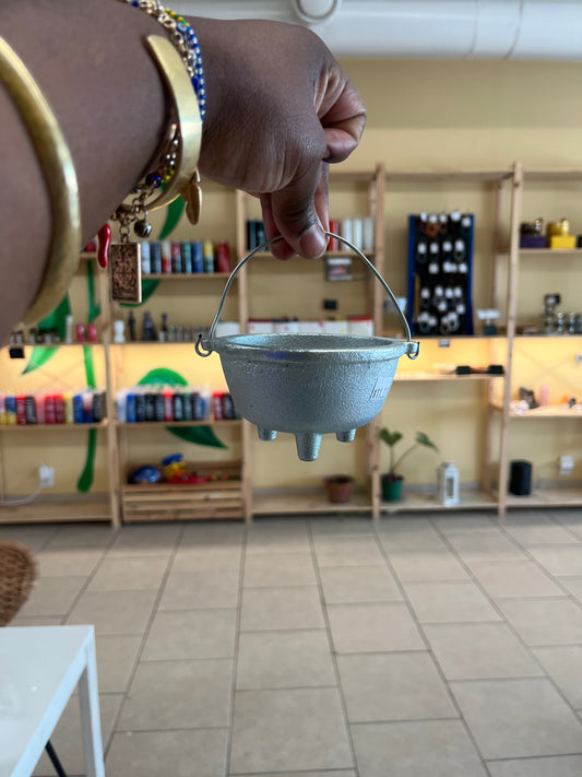 Cast Iron 3” Cauldron